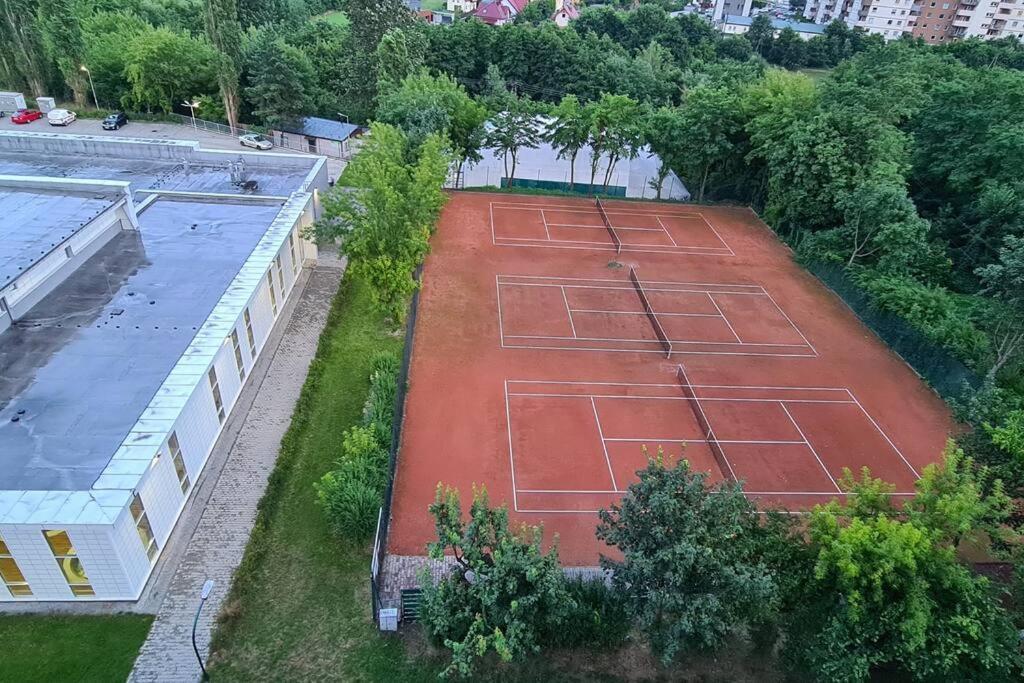 Uroczy, Jasny Apartament Oraz Bezplatny Parking! Appartement Krakau Buitenkant foto