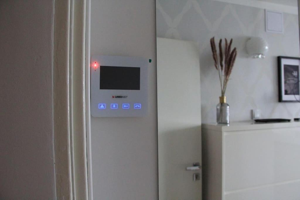 Uroczy, Jasny Apartament Oraz Bezplatny Parking! Appartement Krakau Buitenkant foto